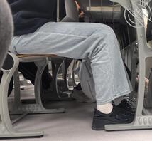 桂林大学教室偷拍 同好交流0