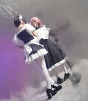 艺术团后台拍摄骚货丝袜女大学生1