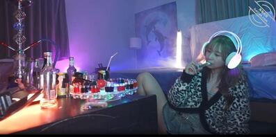 【绿母换脸】妈妈在酒吧乱搞0