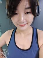 绿母奴欢迎野爹们排队操我骚妈，在排卵期把精子全射到我妈的子宫里1