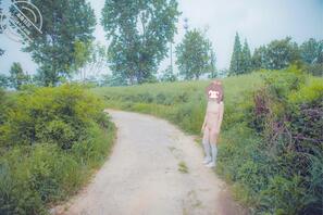 非原创—传媒大学嘉欣小骚货系列(2)大街、野外露出!2