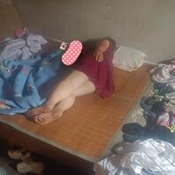 妈妈的睡姿骚不骚1