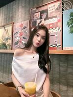 高高瘦瘦的人妻小骚妇