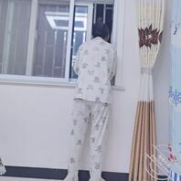 51 蓄谋已久,在房间做上拉花布置,希望给妹妹一个惊喜!!!!2