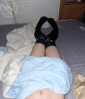 我很寂寞 欲望大 孤独，你来陪我好不好。2