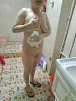 47。老妈被我调教得很开放了,现在不管干什么我拍照录视频她都不会发脾气了1