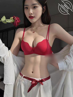 C罩杯少女-红色内衣