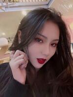 我表姐已婚但是跟她老公经常两地分居,我意淫了她很久0