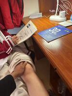 【原创14】到欣怡家和她亲亲抱抱,怕影响她学习啥也没干2