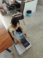 办公室偷拍，小熊女人