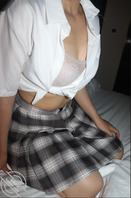 现实大学生各位看个乐呵，没来海角之前忘记验证了，就发金币贴吧1