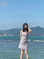 新人欢迎欣赏评价00后研究生女友，提供各种穿搭建议、拍照姿势、玩法2