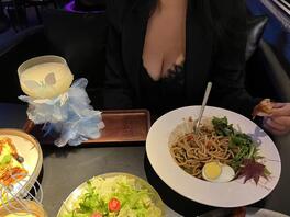 原创:凌辱操哭极品美少妇,m调教,网袜开肛,舔脚深喉,打出血印,直接操哭0