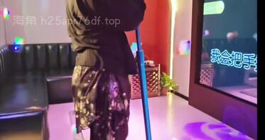 [原创视频]我淫荡的亲姐Ktv性爱，边唱边操，就是要唱给隔壁人听。