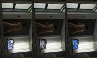 开着门少妇被强后入边走边干着