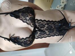 老婆居家随拍












1