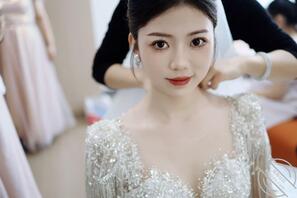 求大佬帮忙p图2