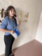 公司前台遇扣脚舅妈,这脚脚你们能玩几年1