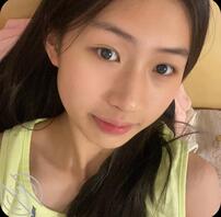 处女母女，我和我妈谁骚？哥哥在下面尽情羞辱我们母女，想怎么干我们？1