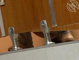 厕拍，眼镜丑逼1