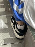 一直想和妹妹做爱，先从她的鞋子下手了2