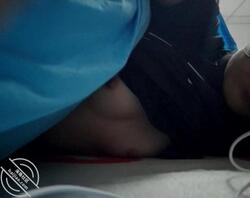 三个小骚逼，你最想操哪个2