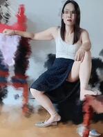 骚货豪放坐姿，内裤漏出了1