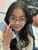 06年大一女友露脸自慰打视频录屏全过程，全是水想舔干净0