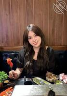 样貌娇好,颇有韵味的丰满小母狗多场合为主人提供胜利服务,地下车库口爆颜射0