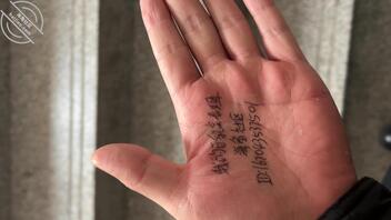 操怀孕7个月的姐姐!姐夫不在家,偷偷来家里操她!时隔三个月必须暴力发泄!0