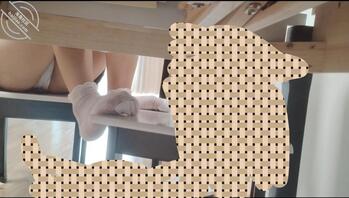 偷拍老婆，好像找人插入她的肥逼0