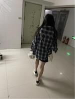 女儿终于答应可以让我玩她的脚丫了!230