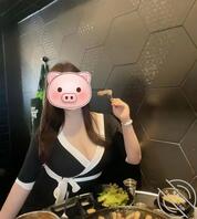 (原创) 姐姐终于理我了,今天跟姐姐在外面吃烤肉2