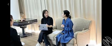 人妻英语老师露脸出轨吞精（这样应该没问题了）1