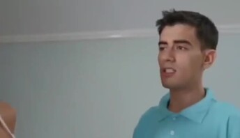 弟弟姐姐姐夫三人行