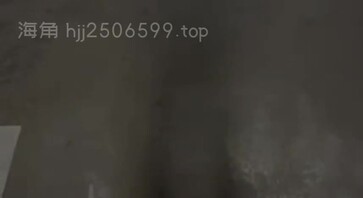 美女老赖欠钱不还，被我堵在地下车库，让我去她家商量，结果被我操到尿失禁