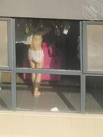 过个年过得胸变小了0