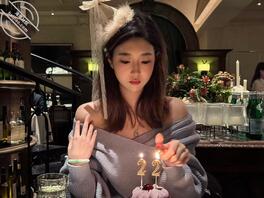 骚货周梓琪求换脸脱衣1