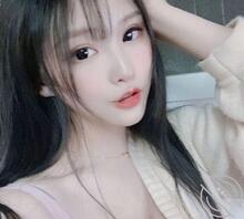 上海某大学大学城大二高颜值巨乳妹,生活照+炮照大放送1