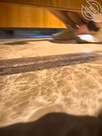 原创厕拍！黑乎乎！2