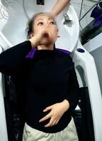 同事人妻，老公嘴里的贤惠妻子，我胯下的淫荡母狗，留下评论发生活照。