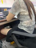 主打一个真实偷拍，每天分享，欢迎大家来评判骚逼0