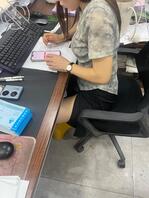 主打一个真实偷拍，每天分享，欢迎大家来评判骚逼2