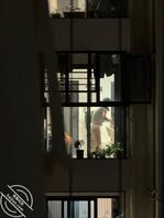 偷拍对面女邻居