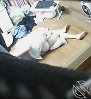偷窥小姨子2