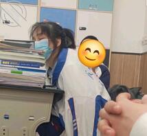 把我学生严俐媛操的第二天上课打瞌睡0