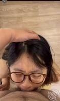 爱吃鸡吧的眼镜妹2