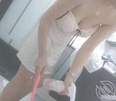 （精品原创）邻居巨乳姐姐老公刚出差就发骚。操到一半套掉了，求我无套内射她2