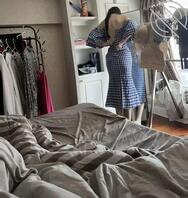 （精品原创）邻居巨乳姐姐老公刚出差就发骚。操到一半套掉了，求我无套内射她