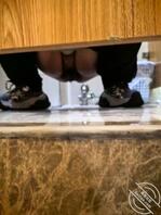 原创厕拍，露脸！两个人只有一个露脸了！！2